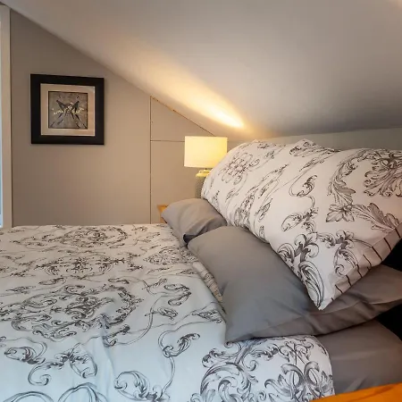 Проживание в семье Cloonan House Клифден